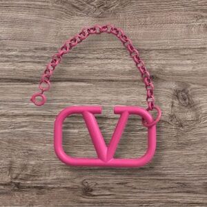 Valentino Garavani Beauty Logo Charm NIP